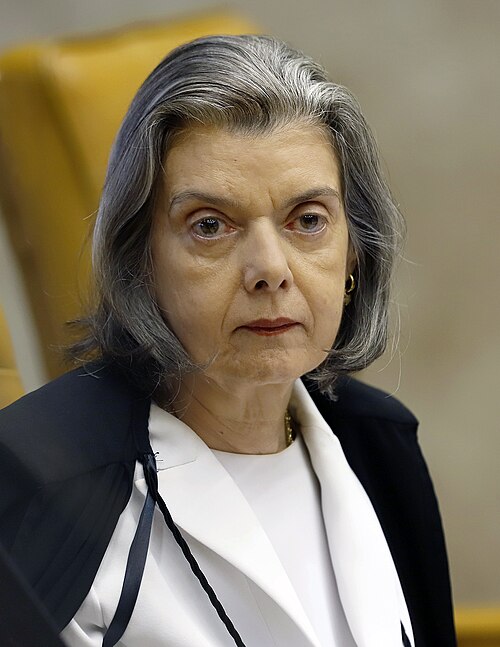 Cármen Lúcia